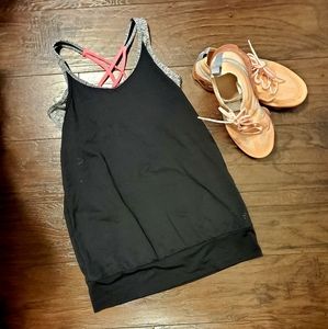 H&M Open-Back 2in1 Workout Tank